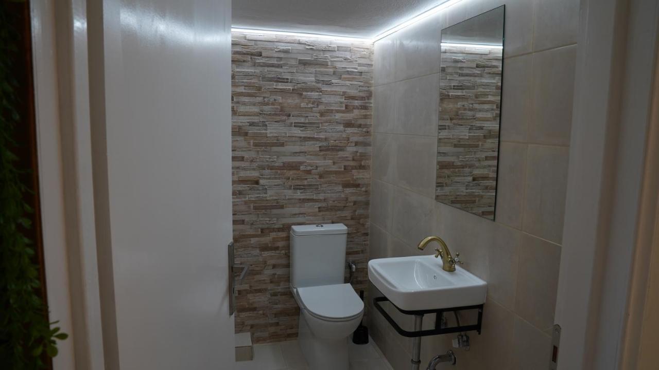 Km Beach View Apartment Chania  Exterior foto