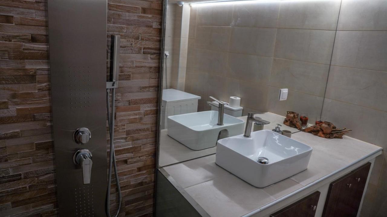 Km Beach View Apartment Chania  Exterior foto